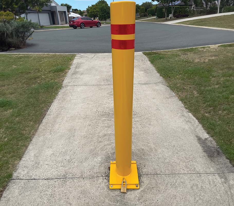 SlipLoc Bollard