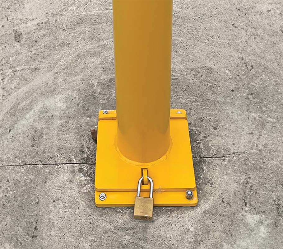 SlipLoc Bollard