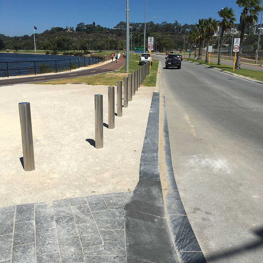 OmniStop Traffic Bollards