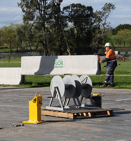 Rubber T-Lok Barrier