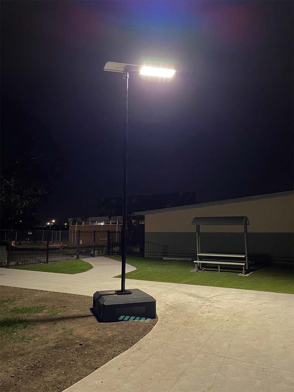 Blade Solar Light - Hinged Pole